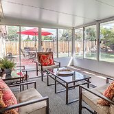 Suburban Home 9 Mi to Dtwn Denver: Outdoor Oasis!