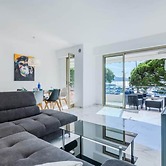 Apartment in Cannes With Stunning Sea View