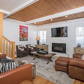 3BD Downtown Ketchum Condo - Near Town & Ski Lifts