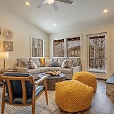 Warm Springs Retreat - Prime Location Near Downtown & Ski Lifts