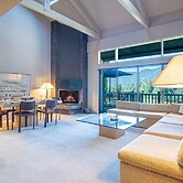 Bigwood B14 - Prime Location + Big Bald Mountain Views!