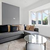 3bed House-free Parking