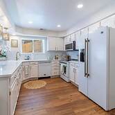 The Deco Retreat - UNR - Pet Friendly