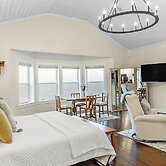 Jubilee Suites Boutique B&B