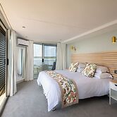 Zambezi Queen by Mantis