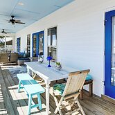 Gulf Shores Gem w/ Beachfront Patio & Sunset Pier!