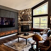 Elegant Blackwood Grove by Casa Oso