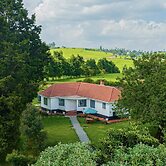 Farmhouse Retreat on 85-acre tea Estate - 2331