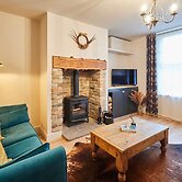 Host Stay Daisy Cottage