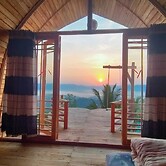 Shalom Honeymoon Cottage Rangamati