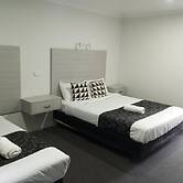 Big Valley Lakeside Paradise Motor Inn