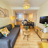 Apartamentos Escarrilla Suites 3000