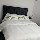 Bungalow - Sleeps 2 - Parking - Garden