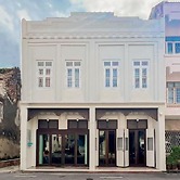 Casa Der See Boutique House