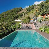 Casa Laranja by HR Madeira