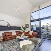 Fun for Families: Location, Cinema, Games, Wifi