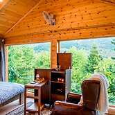 Kedra Village Getaway - Scenic Mountain Views