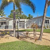 3 Mi to Hard Rock Stadium: Home w/ Fenced-in Yard!