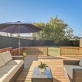 Walk to Cultural District: Fort Worth Home w/ Yard