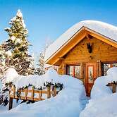 Kedra Village Chalet - Cozy Mountain Retreat