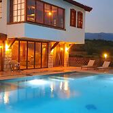 Macedonium Luxury Villa with big pool
