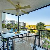 Riverside Marco Island Condo: Pool & Marina Access