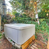 Hot Tub, Trails & Tranquil Views! Cozy Seatac Spot