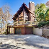 3 Mi to Vogel State Park! Family Home w/ Game Room
