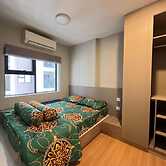 The Star Polaris 23 Condominium Airport Shuttle Available