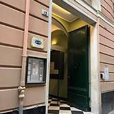 Genova Gold Rooms