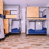 SECRET GARDEN Hostel - WANDERNEST Cat Ba