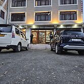 D Royal Ladakh Hotel and Restaurant
