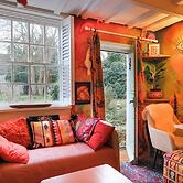 Artists Hideaway in Cowfold