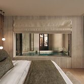Ceci Suites
