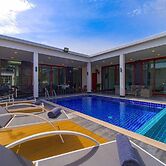 Beautiful 4-Bedroom Pool Villa BL9