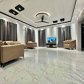 Charming 2 Bedroom House in Vibrant Ablekuma Olebu