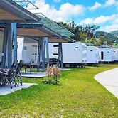 Lands & Stream Resort Park