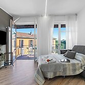 Specchio Di Cielo Arona Center
