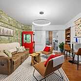 Chic Comfort Near Boho Lawrenceville