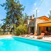 10 MON - Stay Hillcrest Panorama Villa