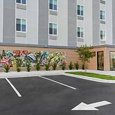 Everhome Suites Panama City Beach