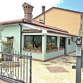 Holiday Home With Garden and BBQ in Umag