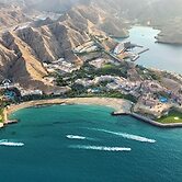 Hilton Muscat Al Bandar