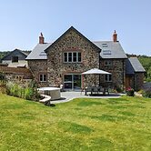Knowle House