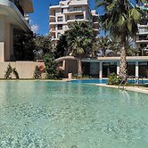 Allonbay Apartments