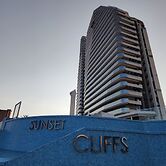 Sunset Cliffs Apartments Tower 2