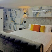 1-bed Apartment - Sleeps 2, Wifi & Central