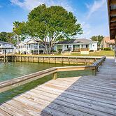 Private Pier, Porch! Quiet Lake Livingston Retreat