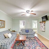 Walk to Nauvoo Temple: Remodeled Family Apartment