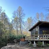 Caba a Alerce BBQ Home Office Wood Hot Tub